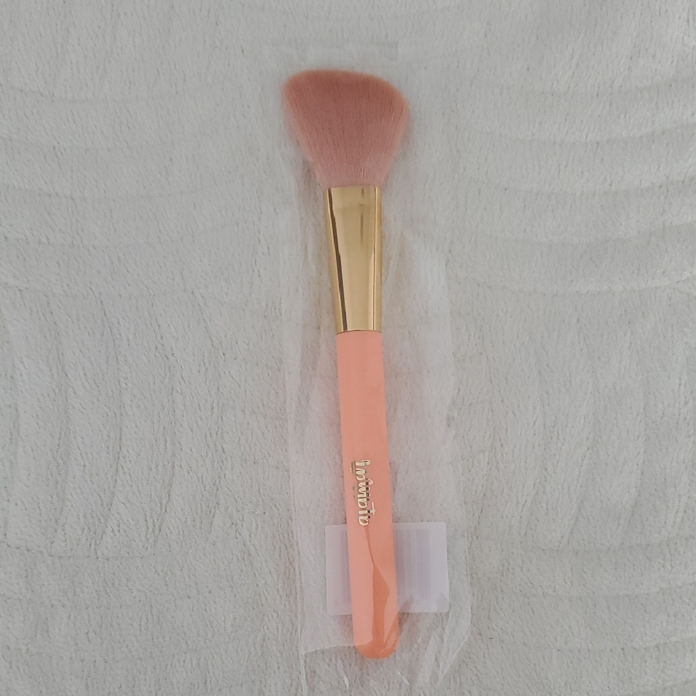 Make-up Bundle - Picture 9 of 11